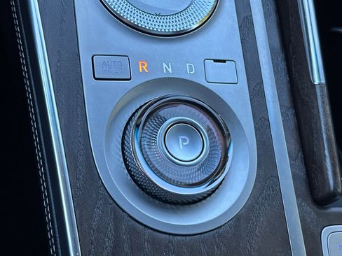 Used 2022 Genesis GV80 2.5T w/ Advanced Package 03 image 23