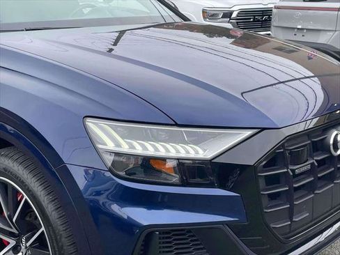 Used 2019 Audi Q8 Prestige AWD/4WD image 9