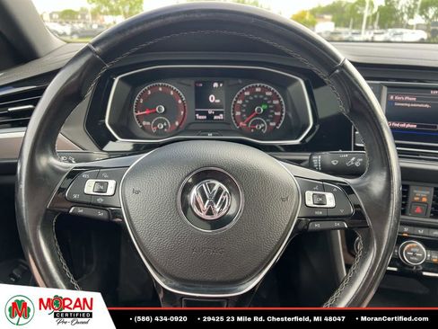 Used 2019 Volkswagen Jetta R-Line FWD image 18