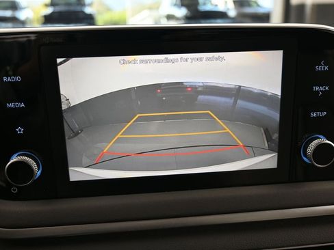 Used 2022 Hyundai Sonata SE image 19