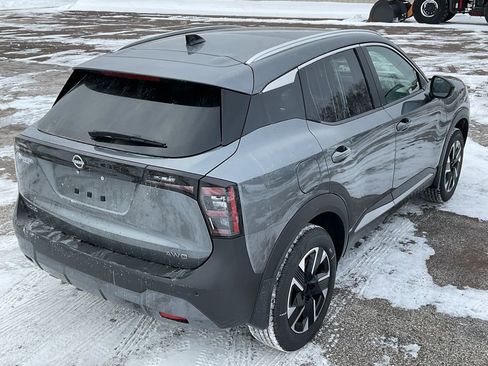 New 2026 Nissan Kicks SV w/ SV Premium Package image 5