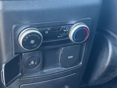 Used 2023 Ford Explorer XLT w/ Equipment Group 202A image 24