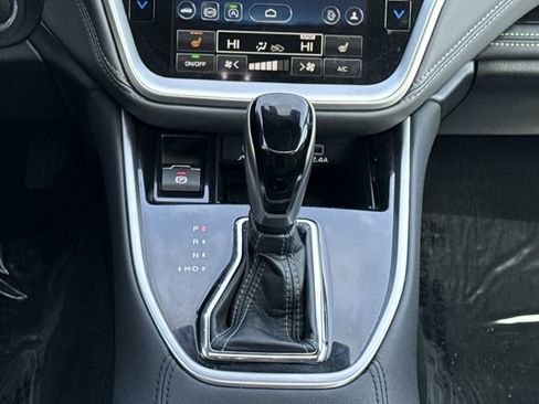 Certified 2023 Subaru Outback Onyx Edition image 18