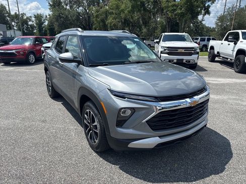 New 2026 Chevrolet TrailBlazer LT image 2