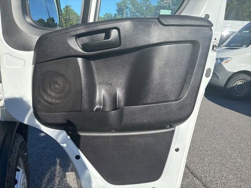 Used 2023 RAM ProMaster 2500 image 22