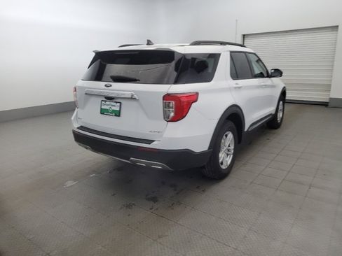 Used 2023 Ford Explorer XLT w/ Equipment Group 202A image 9