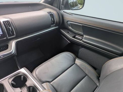Used 2025 Ford Expedition Tremor AWD/4WD image 22