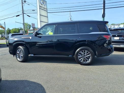 Certified 2026 INFINITI QX80 Pure w/ Cargo Package AWD/4WD image 7