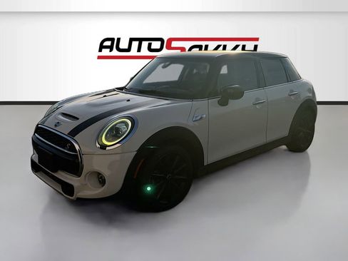 Used 2020 MINI Cooper S image 3