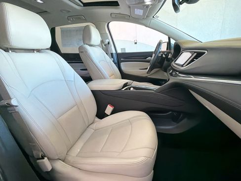 Used 2023 Buick Enclave Essence w/ Experience Buick Package AWD/4WD image 28