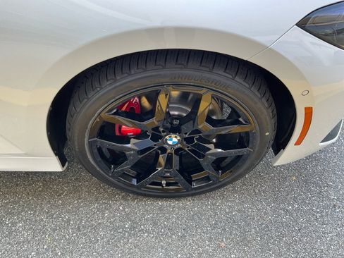 New 2026 BMW 330i Sedan w/ M Sport Package image 25