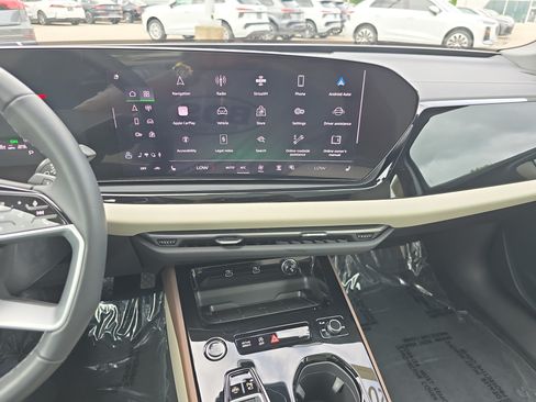 Certified 2025 Audi A5 2.0T Premium w/ Convenience Package AWD/4WD image 18