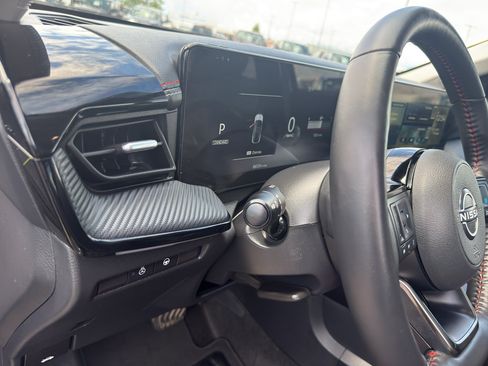 Certified 2025 Nissan Kicks SR w/ SR Premium Package AWD/4WD image 14