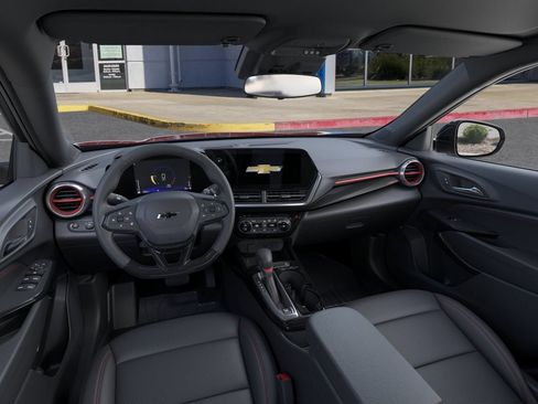 Used 2026 Chevrolet Trax RS w/ Sunroof Package FWD image 15