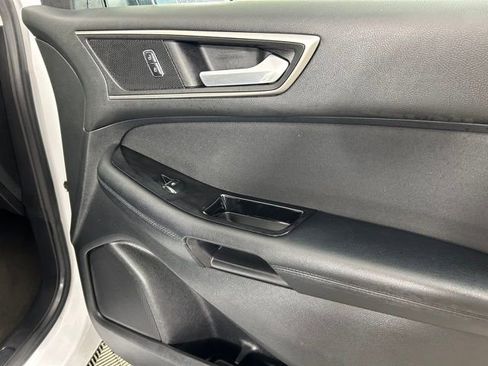 Used 2016 Ford Edge SEL AWD/4WD image 6