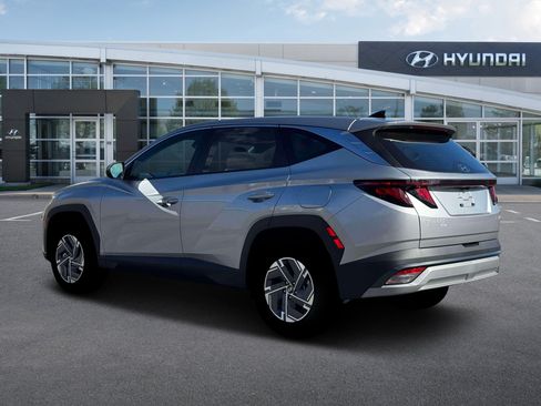 New 2026 Hyundai Tucson Blue SE AWD/4WD image 4