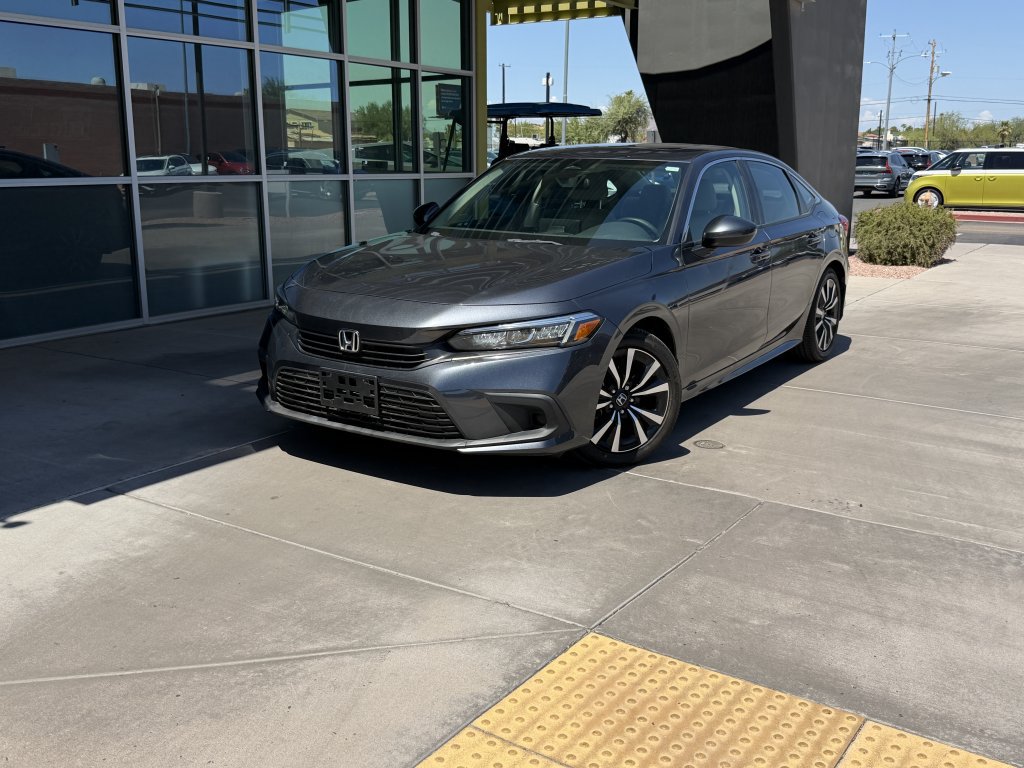 Used 2024 Honda Civic EX image 2
