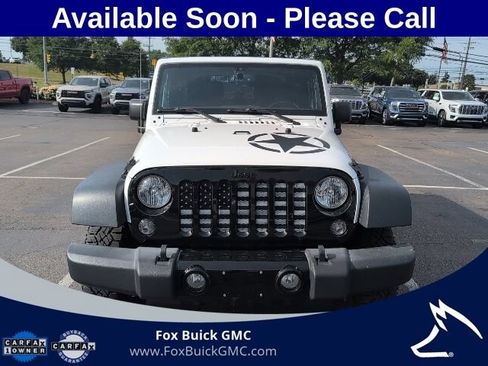 Used 2016 Jeep Wrangler Sport AWD/4WD image 2