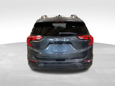 Used 2021 GMC Terrain SLE w/ Driver Convenience Package image 6