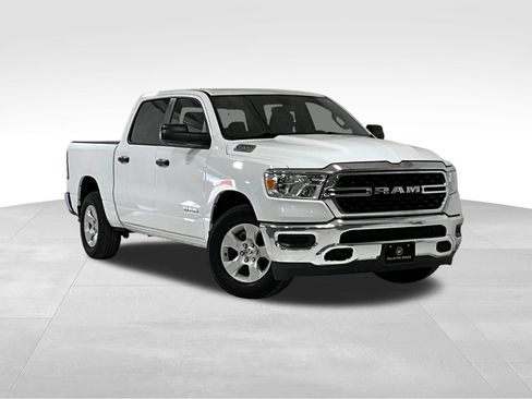 Used 2024 RAM 1500 Lone Star AWD/4WD image 1