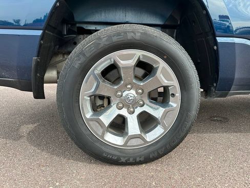Used 2022 RAM 1500 Big Horn AWD/4WD image 37