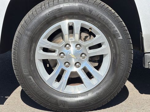 Used 2017 Chevrolet Tahoe LT AWD/4WD image 25