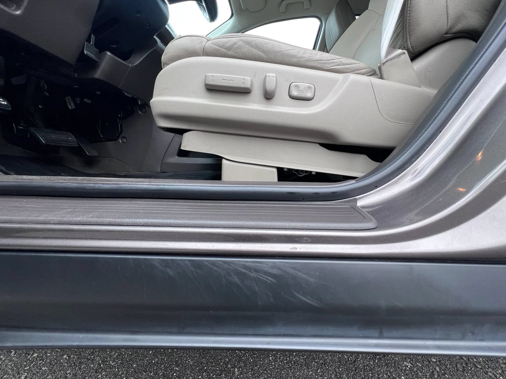 Used 2012 Honda CR-V EX-L image 15