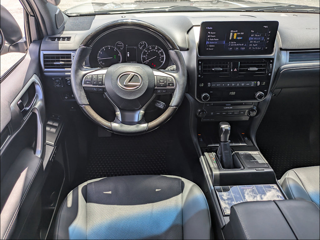 Used 2023 Lexus GX 460 Premium w/ Premium Package AWD/4WD image 19