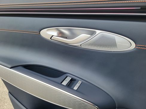New 2026 Genesis GV70 2.5T Sport Prestige AWD/4WD image 10