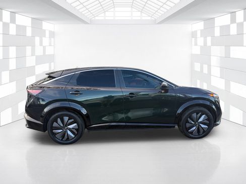 Certified 2024 Nissan Ariya FWD image 8
