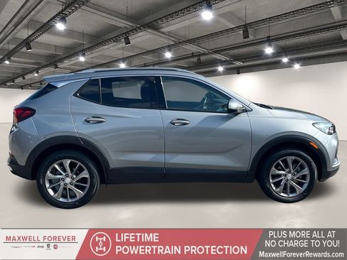 Used 2023 Buick Encore GX Essence w/ Experience Buick Package image 17