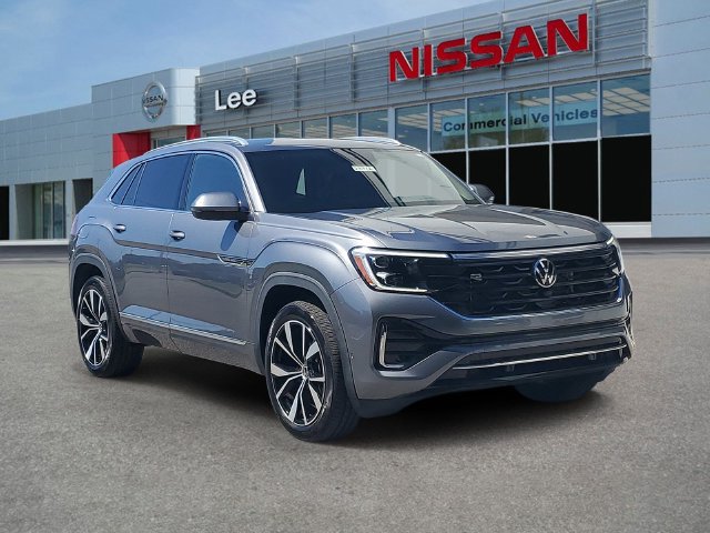 Used 2024 Volkswagen Atlas Cross Sport SEL Premium R-Line AWD/4WD image 1