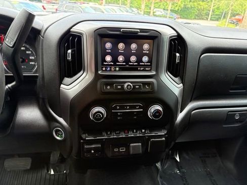 Used 2024 Chevrolet Silverado 2500 Custom w/ Custom Convenience Package AWD/4WD image 14
