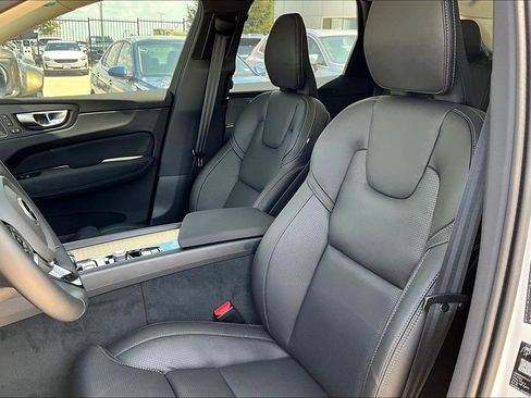New 2026 Volvo XC60 B5 Ultra w/ Protection Package Premier image 23