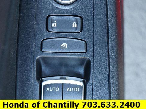 Used 2023 Honda Civic Sport image 19