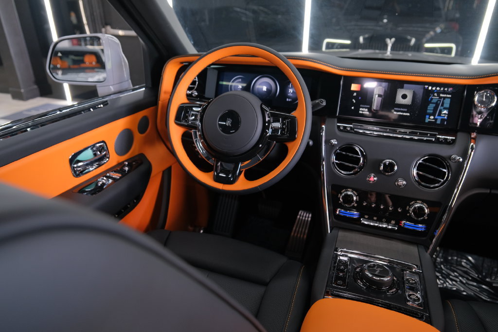 Used 2027 Rolls-Royce Cullinan AWD/4WD image 27