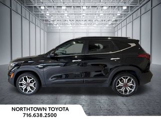 Used 2023 Kia Seltos SX w/ SX Sunroof Package AWD/4WD video 1