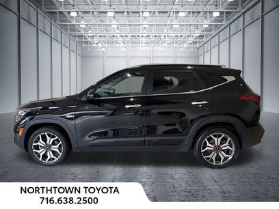Used 2023 Kia Seltos SX w/ SX Sunroof Package