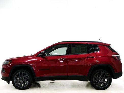 New 2026 Jeep Compass Latitude w/ Sun and Sound Group image 6