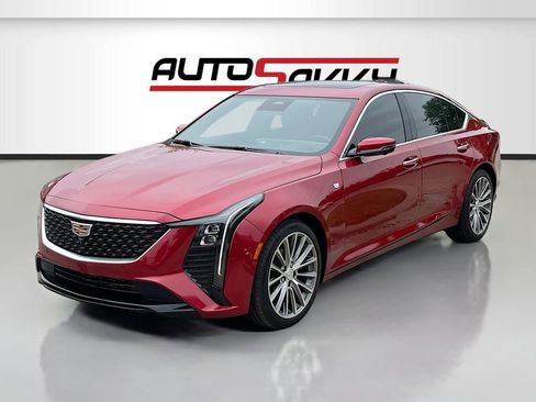 Used 2025 Cadillac CT5 Premium Luxury image 3