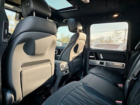 Used 2025 Mercedes-Benz G 63 AMG 4MATIC image 27