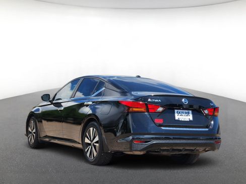 Used 2022 Nissan Altima 2.5 SV FWD image 4