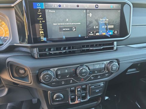 New 2026 Jeep Wrangler Sahara image 20