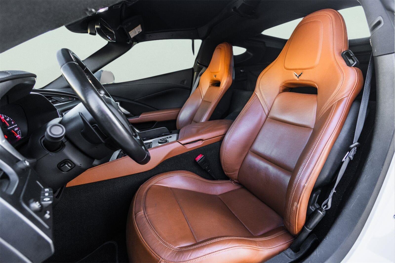 Used 2016 Chevrolet Corvette Stingray Coupe w/ 2LT Preferred Equipment Group RWD image 16