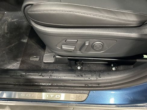 New 2026 Kia Sorento SX Prestige AWD/4WD image 11