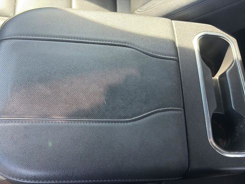 Used 2023 GMC Sierra 1500 SLT w/ SLT Convenience Package image 24