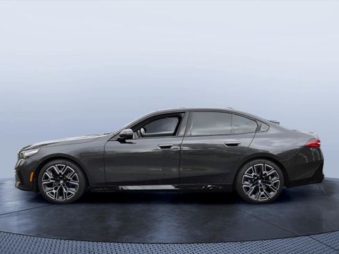 Certified 2024 BMW 530i w/ M Sport Package RWD image 3
