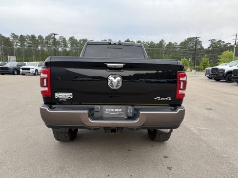 Used 2022 RAM 3500 Limited AWD/4WD image 4