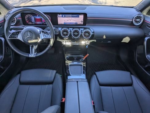 Used 2024 Mercedes-Benz CLA 250 image 9