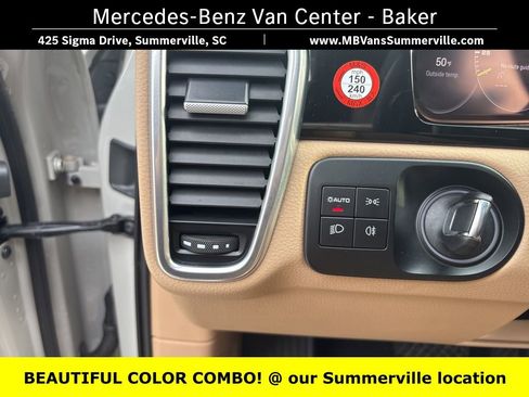 Used 2022 Porsche Cayenne Platinum Edition image 49